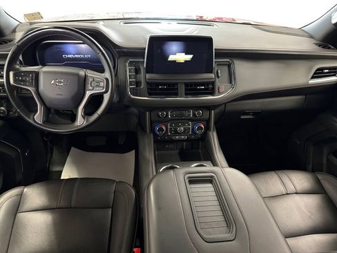 Used 2023 Chevrolet Suburban RST AWD/4WD image 12