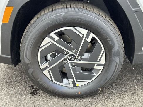 New 2026 Hyundai Tucson Blue SE image 17