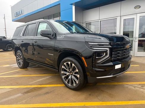 New 2026 Chevrolet Tahoe High Country image 2