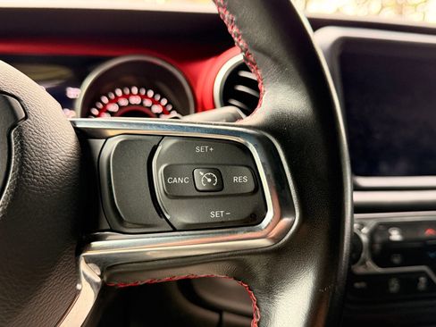 Used 2020 Jeep Wrangler Unlimited Rubicon AWD/4WD image 24