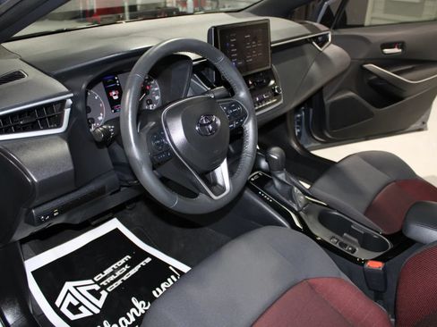 Used 2024 Toyota Corolla SE FWD image 9