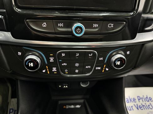 Used 2021 Chevrolet Traverse Premier w/ Redline Edition image 18
