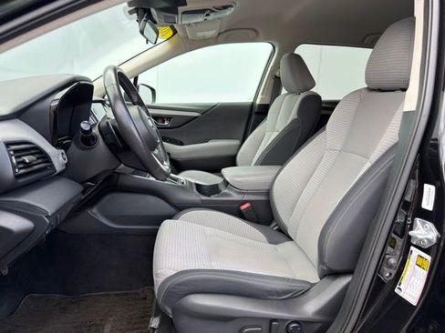 Used 2024 Subaru Outback Premium AWD/4WD image 19