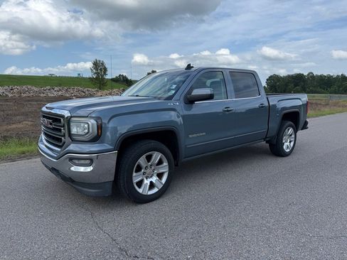 Used 2016 GMC Sierra 1500 SLE w/ SLE Value Package AWD/4WD image 1