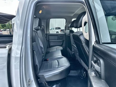 Used 2021 RAM 1500 Tradesman w/ Chrome Appearance Group AWD/4WD image 26