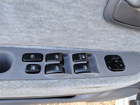 Used 2003 Kia Optima LX image 14