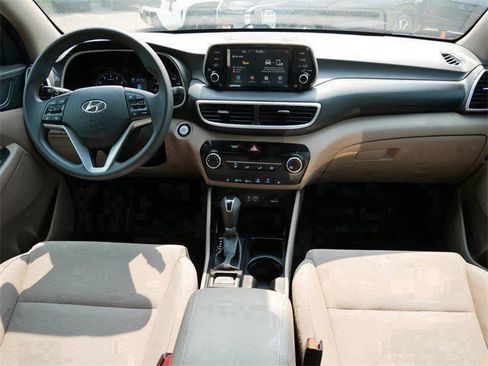 Used 2021 Hyundai Tucson Value w/ Cargo Package image 11