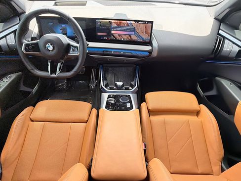 Used 2025 BMW X3 xDrive30i w/ Premium Package image 15