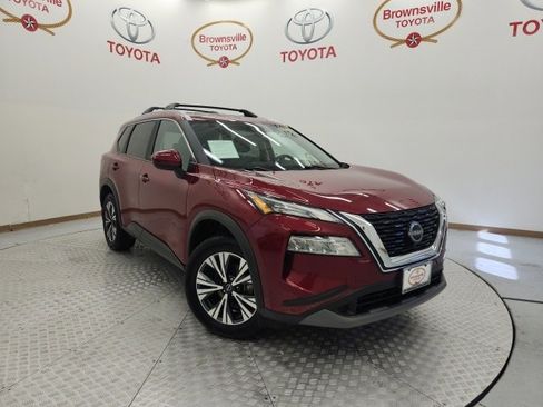 Used 2023 Nissan Rogue SV w/ SV Premium B Package image 1