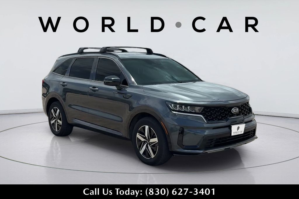 Used 2021 Kia Sorento S FWD image 2