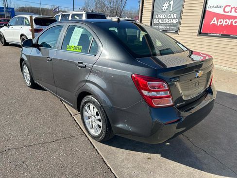 Used 2017 Chevrolet Sonic LT image 7