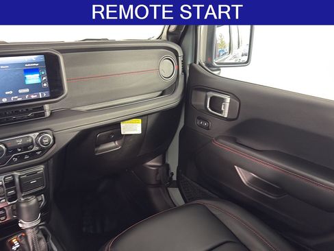 Used 2024 Jeep Wrangler Rubicon w/ Capability Package image 21