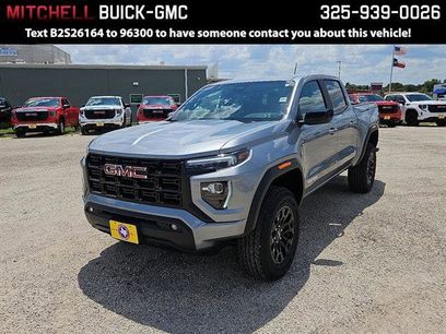 New 2026 GMC Canyon Elevation w/ Convenience Package