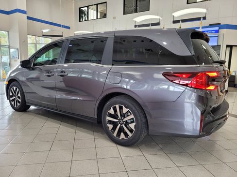 New 2026 Honda Odyssey EX-L image 6