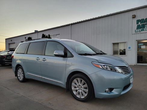Used 2016 Toyota Sienna Limited Premium AWD/4WD image 1