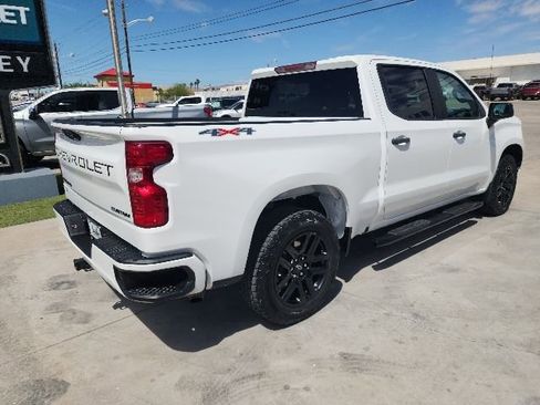 Used 2023 Chevrolet Silverado 1500 Custom w/ LPO, Dark Essentials Package AWD/4WD image 4