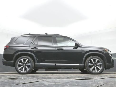 Used 2023 Honda Pilot Elite image 52