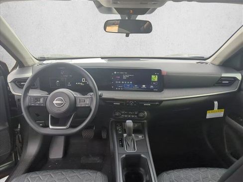 New 2026 Nissan Kicks SV image 14