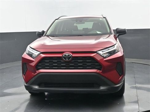 Used 2025 Toyota RAV4 LE image 20