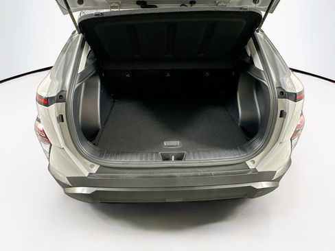 Used 2025 Hyundai Kona SEL image 27