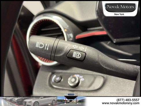 Used 2024 Chevrolet Trax RS FWD image 19