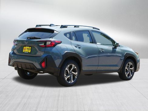 Used 2024 Subaru Crosstrek 2.0i Premium w/ Crosstrek Mirror Package AWD/4WD image 7