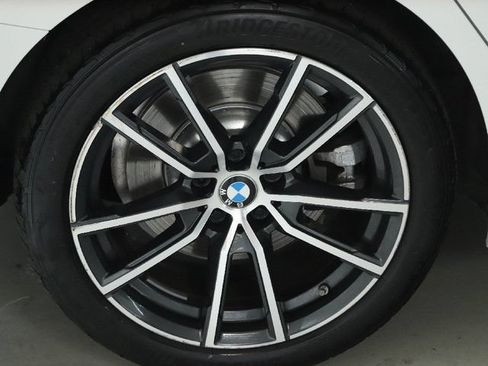 Used 2021 BMW 330i xDrive Sedan w/ Convenience Package AWD/4WD image 14