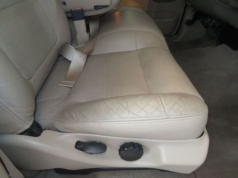Used 2001 Ford F150 4x4 SuperCrew image 38