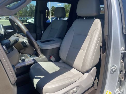 Used 2020 Chevrolet Silverado 1500 LT Trail Boss AWD/4WD image 18