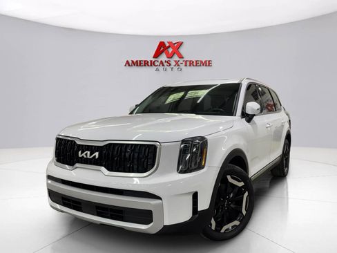 Used 2023 Kia Telluride EX w/ EX Captain's Chair Package FWD image 1