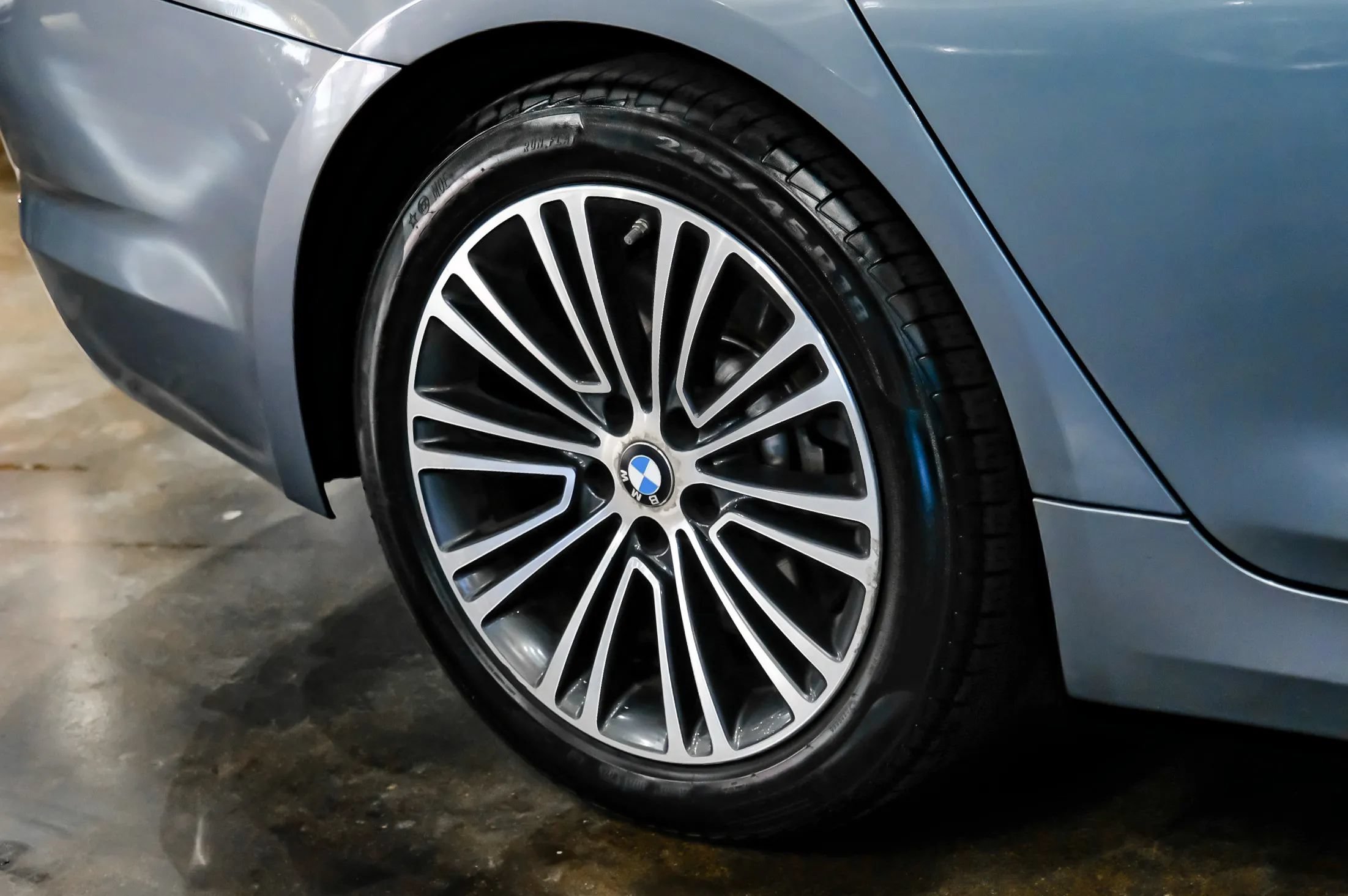 Used 2019 BMW 540i xDrive AWD/4WD image 56