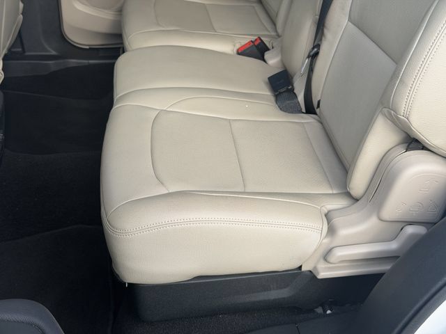 Used 2019 Ford Explorer FWD image 22