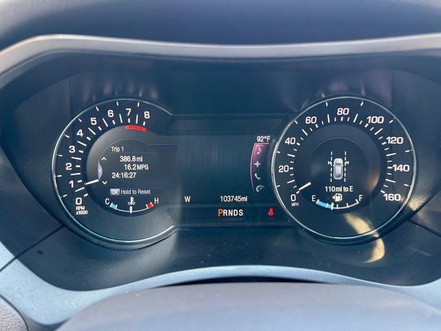 Used 2019 Lincoln MKZ Reserve FWD image 16