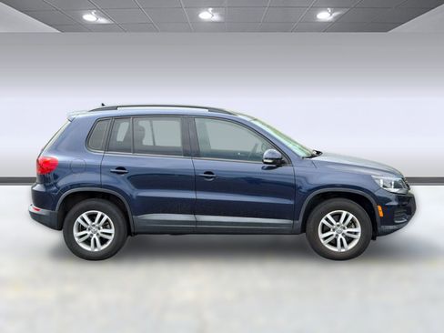 Used 2015 Volkswagen Tiguan S FWD image 5