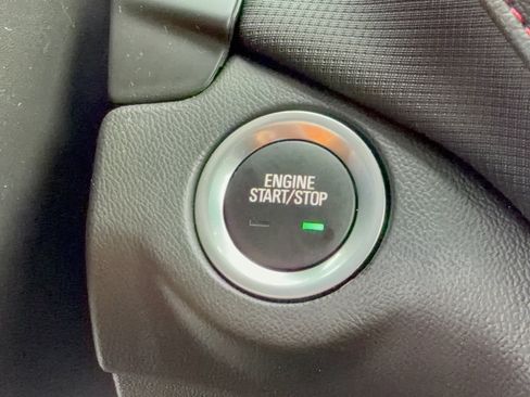 Used 2023 Chevrolet Equinox RS w/ RS Leather Package FWD image 20