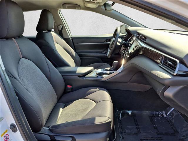Used 2019 Toyota Camry LE FWD image 19