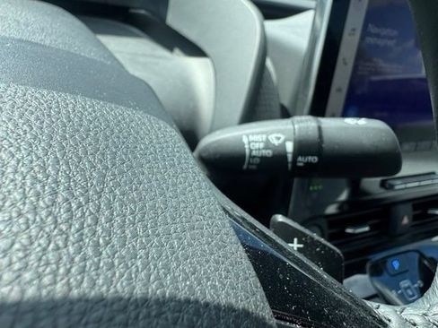 Used 2023 Subaru Solterra AWD image 29