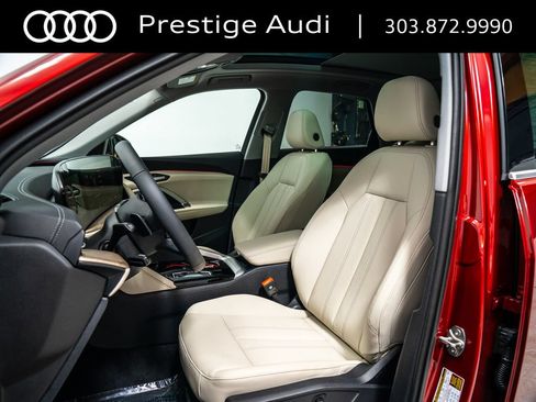 Used 2025 Audi Q5 Premium w/ Convenience Package AWD/4WD image 5