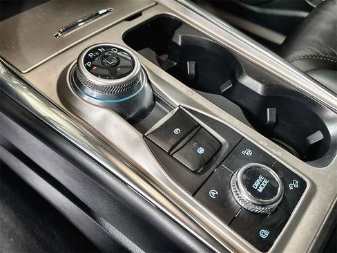 Used 2023 Ford Explorer Platinum w/ Technology Package image 23