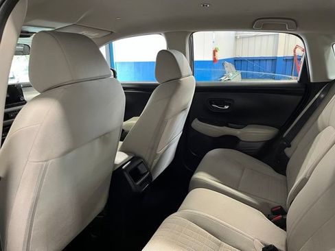 Used 2023 Honda HR-V LX image 17
