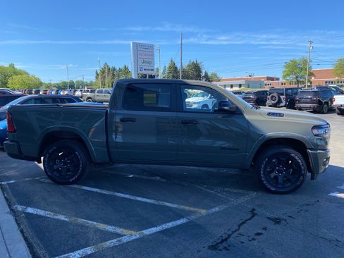 Used 2026 RAM 1500 Big Horn AWD/4WD image 6
