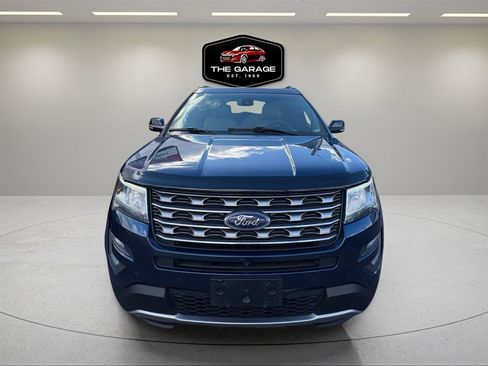 Used 2016 Ford Explorer Limited w/ Equipment Group 301A image 10