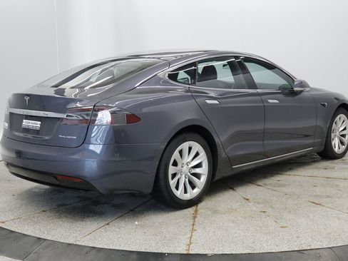 Used 2020 Tesla Model S Long Range AWD/4WD image 6