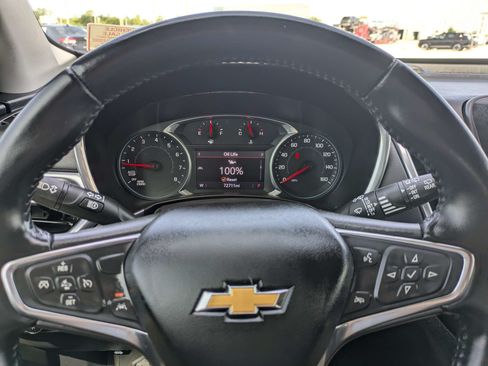 Used 2021 Chevrolet Equinox LT FWD image 30