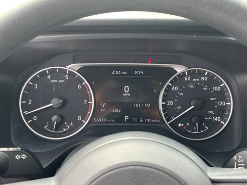 Used 2024 Nissan Rogue S AWD/4WD image 13