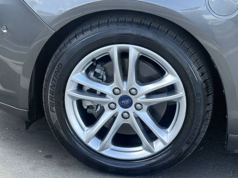 Used 2016 Ford Fusion Energi Titanium w/ Driver Assist Package FWD image 19