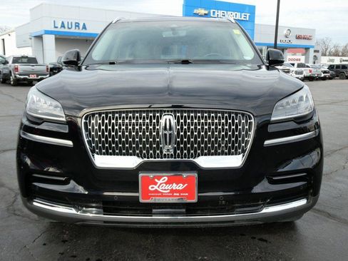 Used 2024 Lincoln Aviator Reserve w/ Equipment Group 201A AWD/4WD image 9