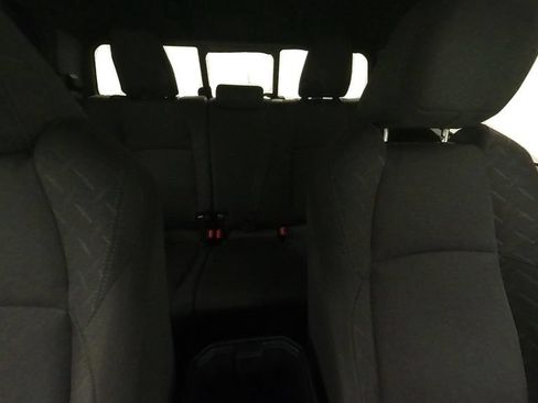 Used 2025 Toyota Tacoma SR5 AWD/4WD image 29