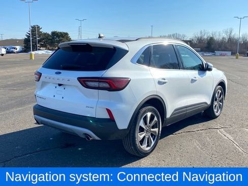 Used 2024 Ford Escape Platinum image 3