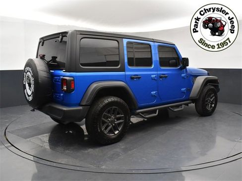 Used 2024 Jeep Wrangler Sport S image 6